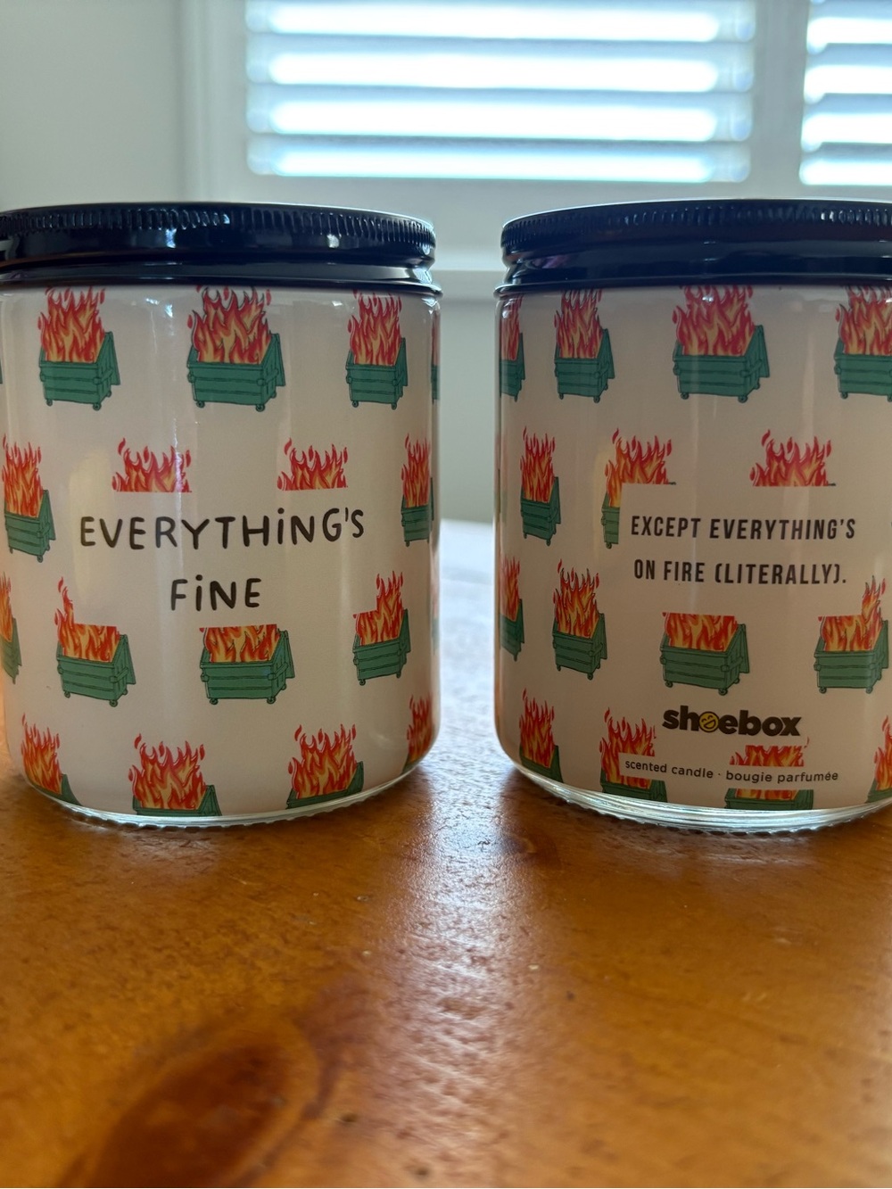 Hallmark Shoebox Scented 7 oz. Jar Candle w/Lid, Set of 2, New